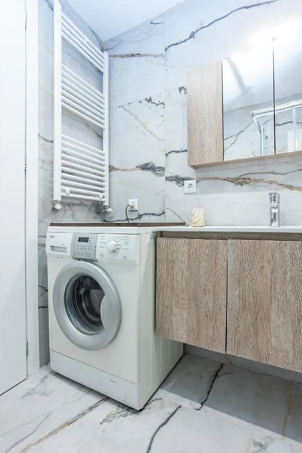 Luxury Downtown Apartment E1 Thessaloniki