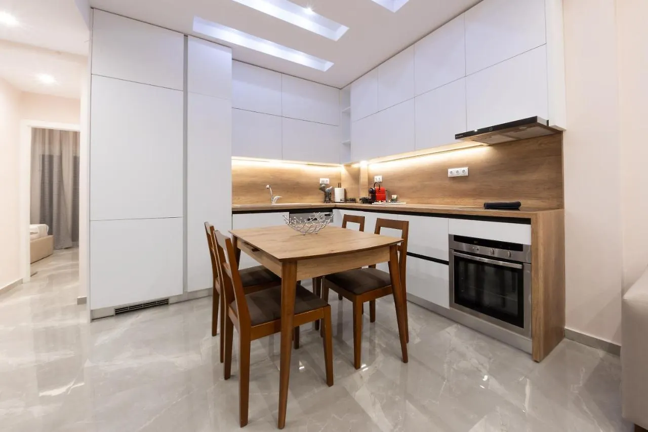 Luxury Downtown Apartment E1 Thessaloniki